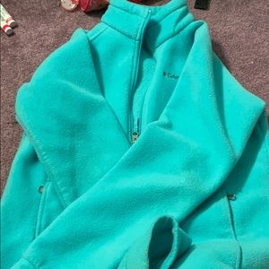 Columbia comfy sweatshirt